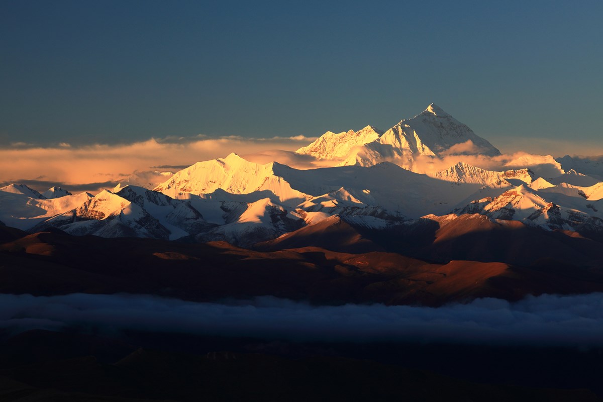 Qomolangma National Nature Reserve