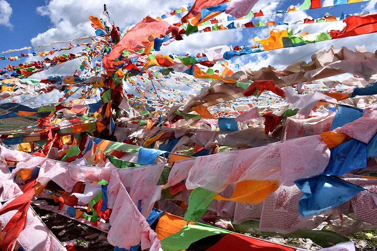 Yushu Horse Racing Festival