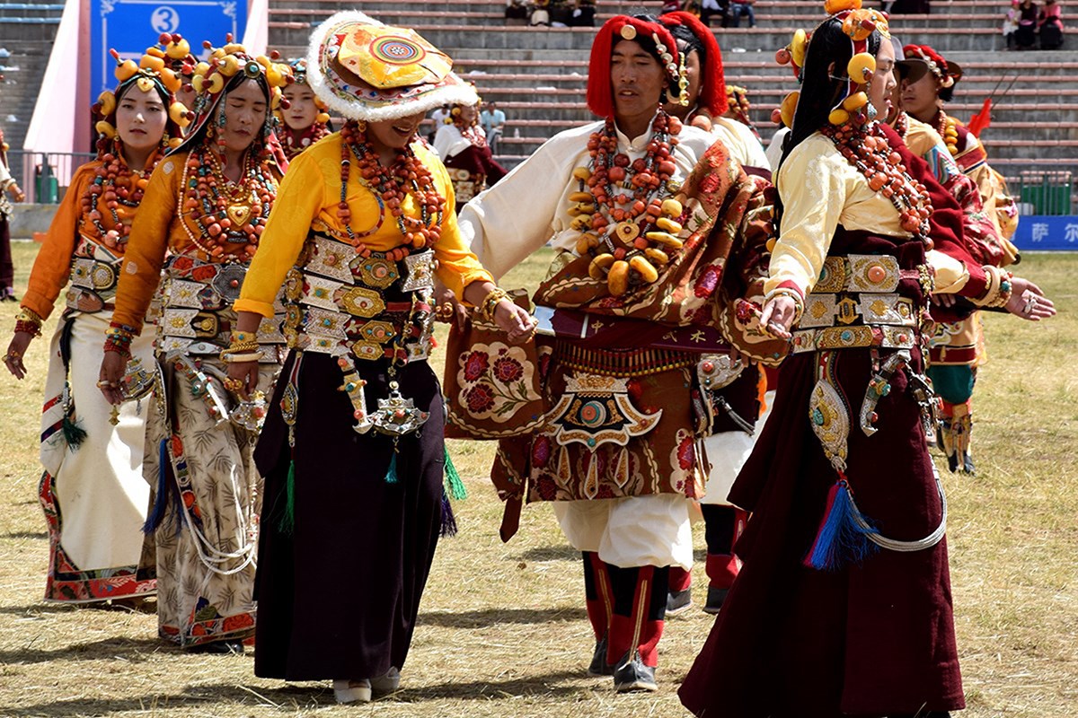 Yushu Horse Racing Festival