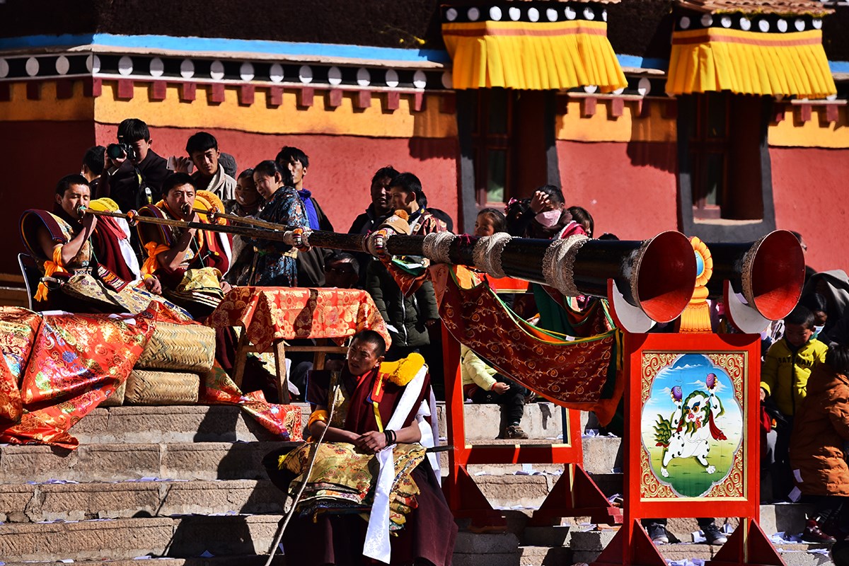 Monlam Festival (Losar, Tibetan New Year) in Aba