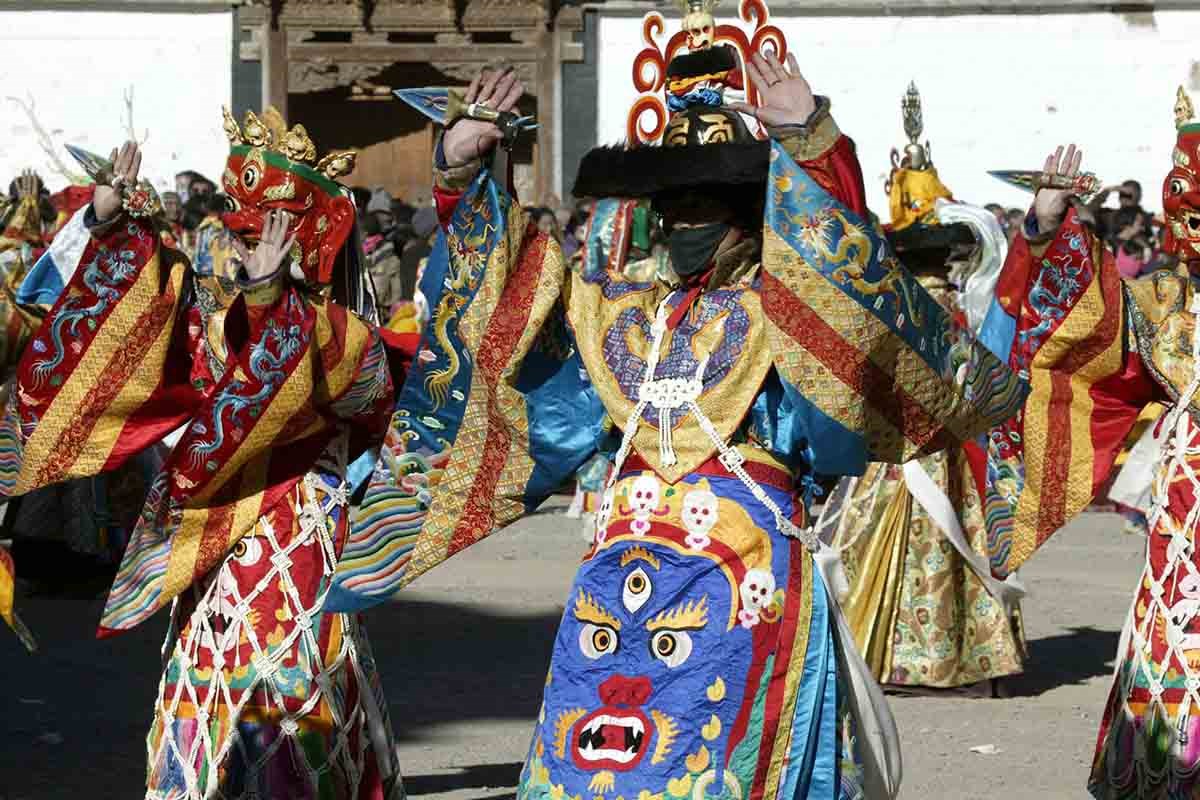 Monlam Festival (Losar, Tibetan New Year) in Tongren