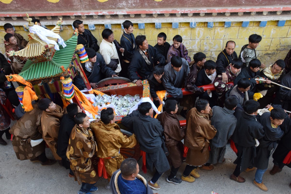 Monlam Festival (Losar, Tibetan New Year) in Tongren