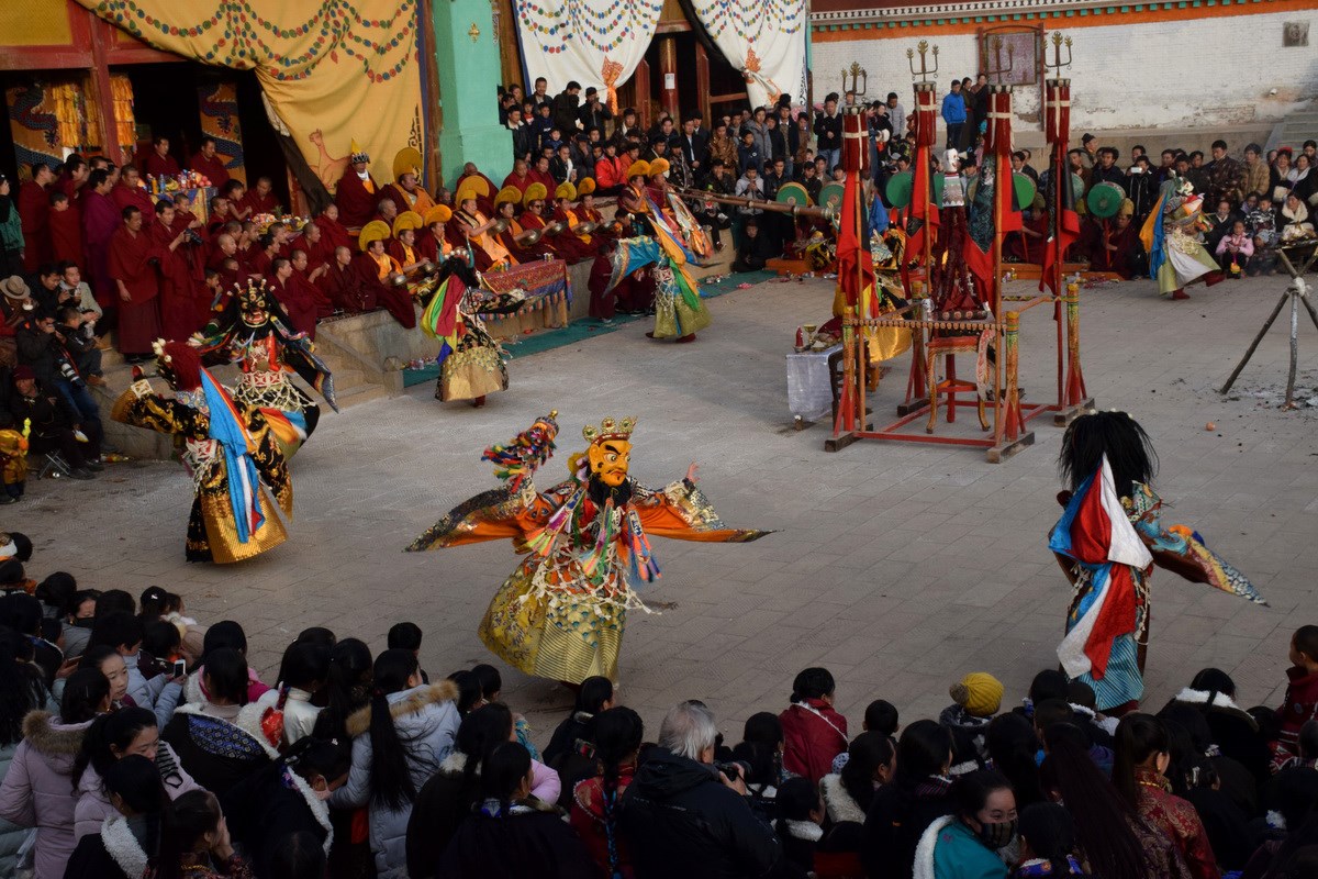 Monlam Festival (Losar, Tibetan New Year) in Tongren