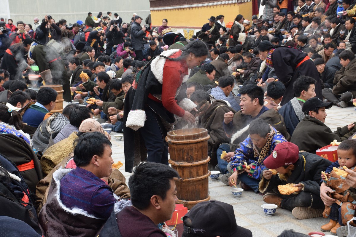 Monlam Festival (Losar, Tibetan New Year) in Tongren