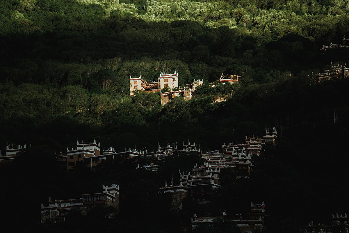 Jiaju Village of Danba | Photo by Min Ke